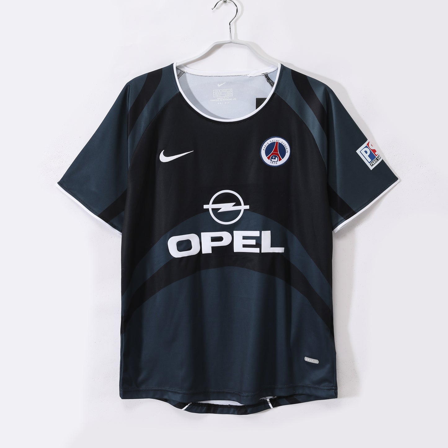 PSG 2001/02 Away Kit