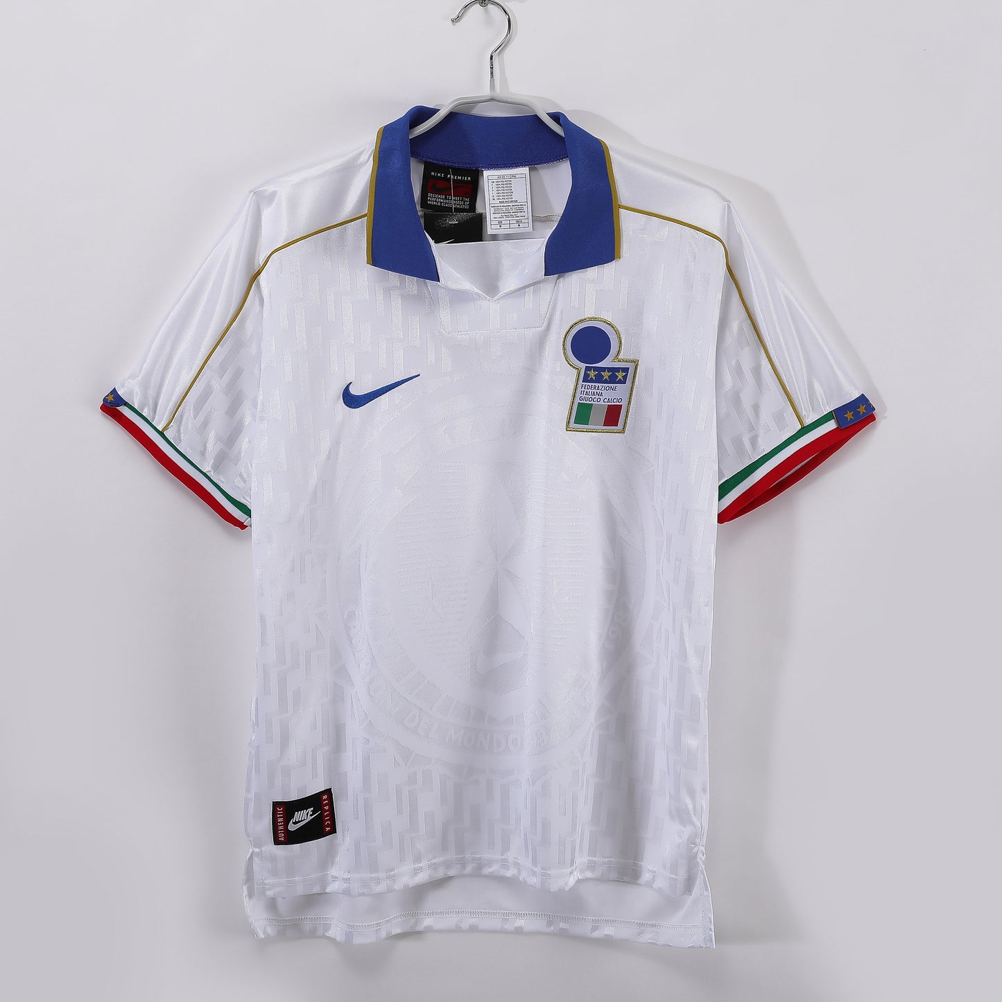 Italy 1995 Away Kit