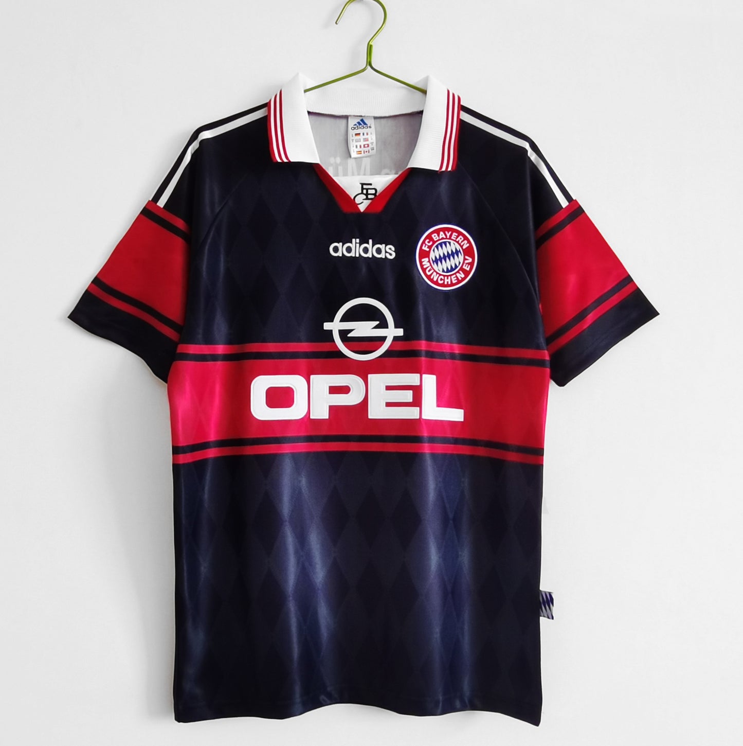 Bayern Munich 1997/99 Away Kit