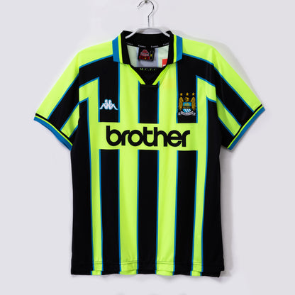 Manchester City 1998/99 Away Kit