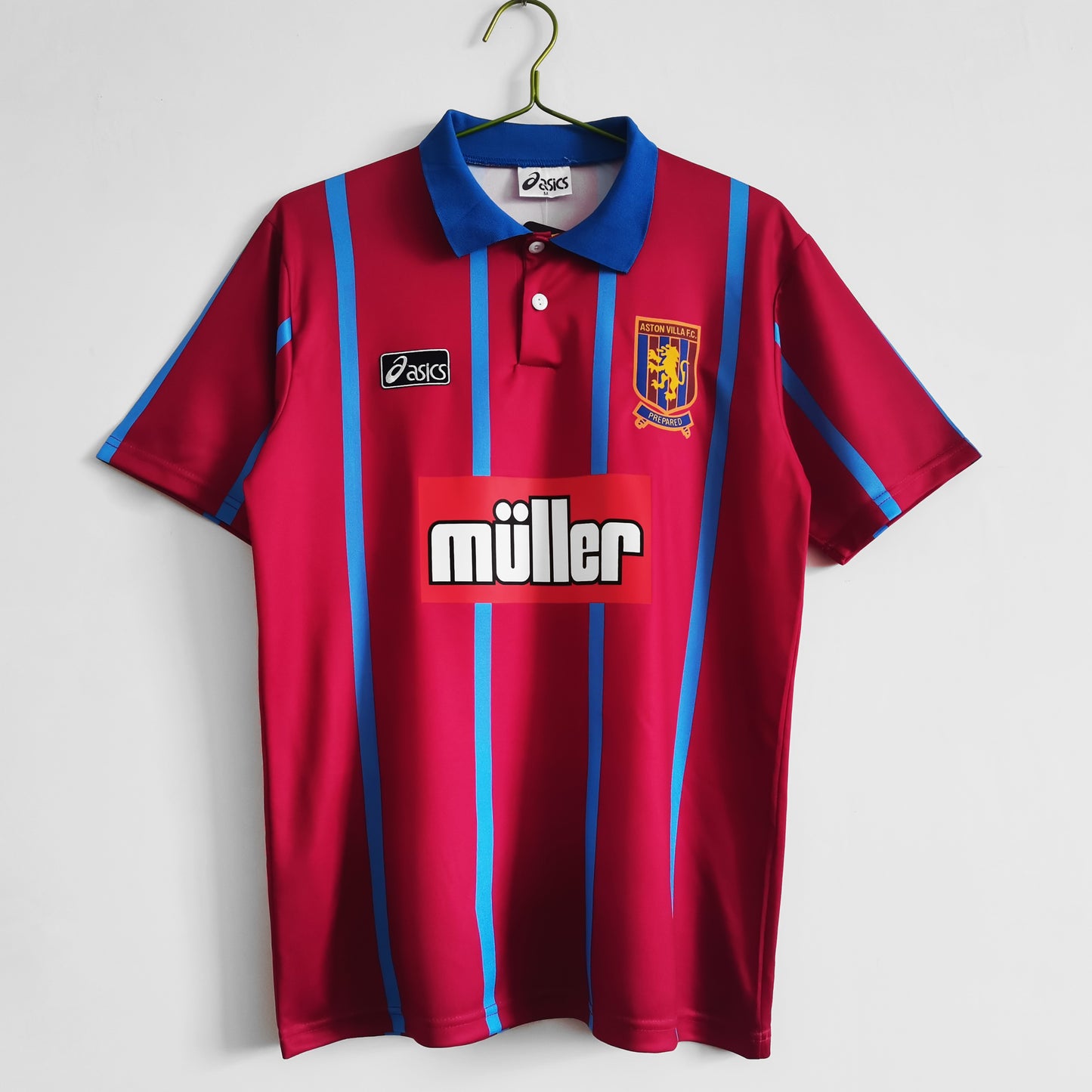 Aston Villa 1993/95 Home Kit