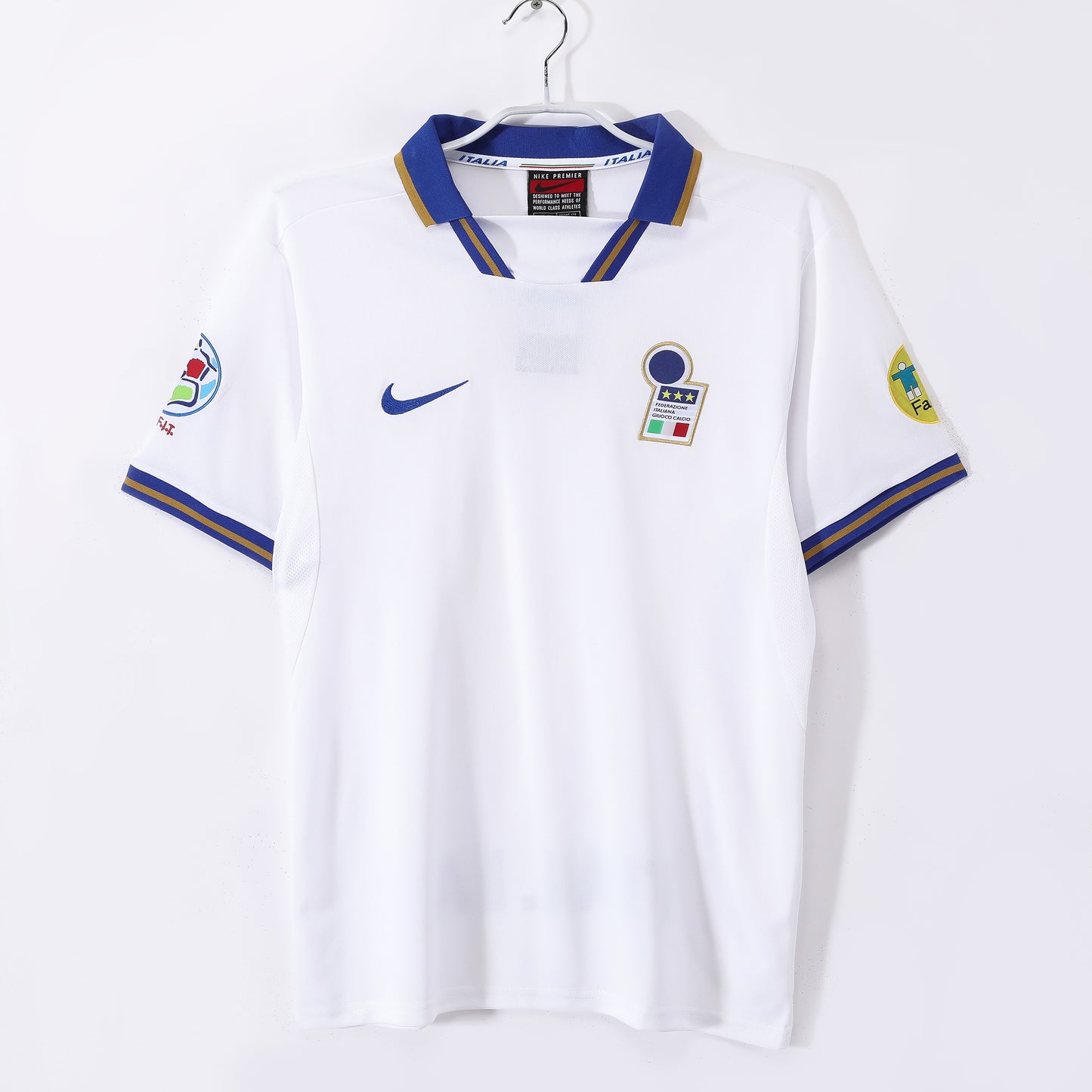 Italy 1996 Away Kit