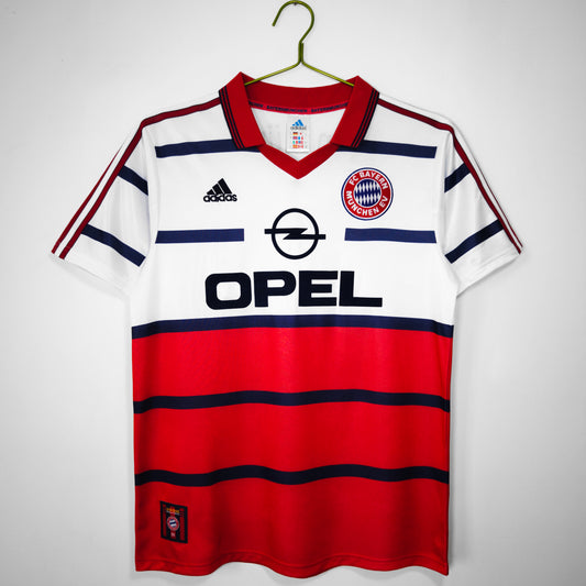 Bayern Munich 1998/99 Third Kit
