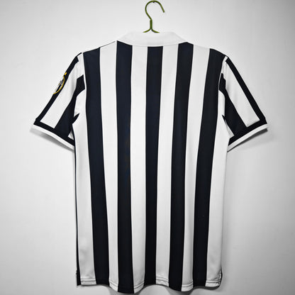 Juventus 1997/98 Home Kit