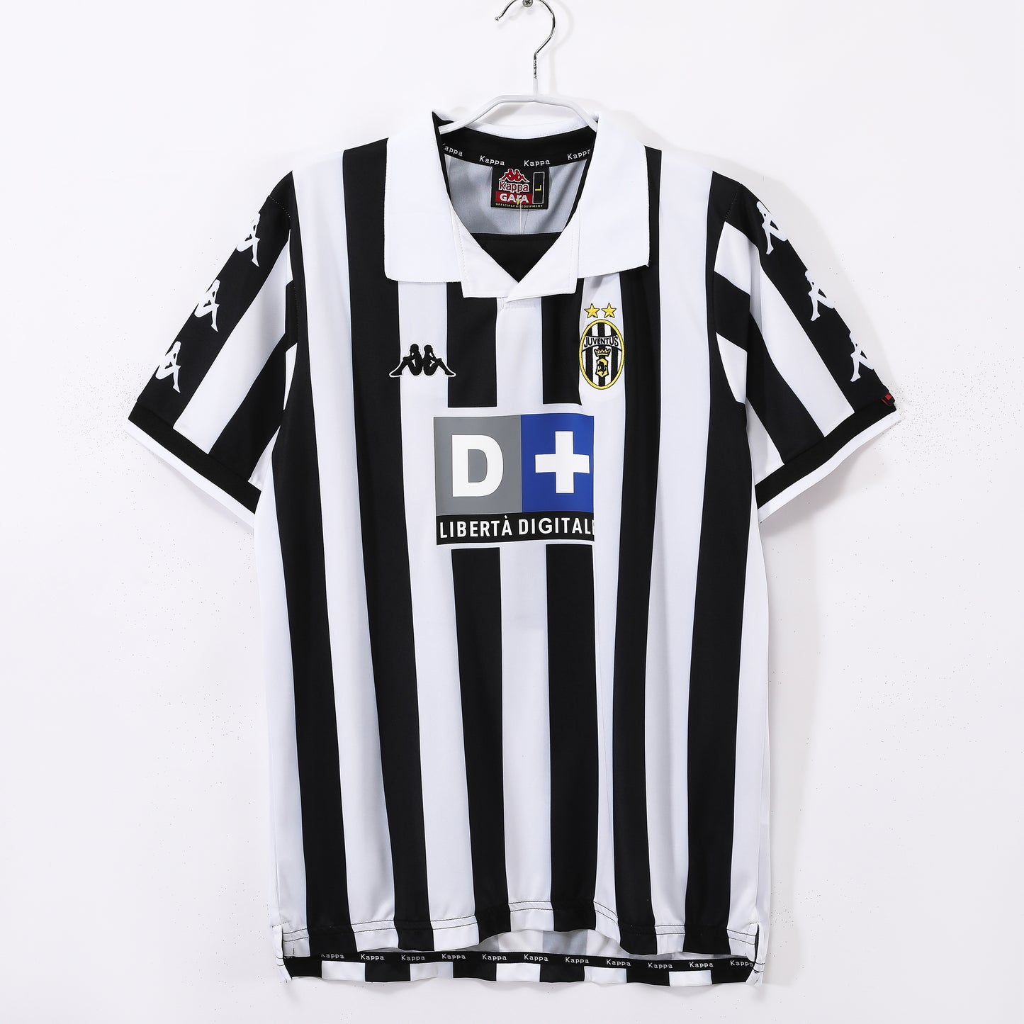 Juventus 1999/00 Home Kit