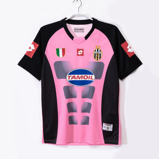 Juventus 2002/03 Away Kit